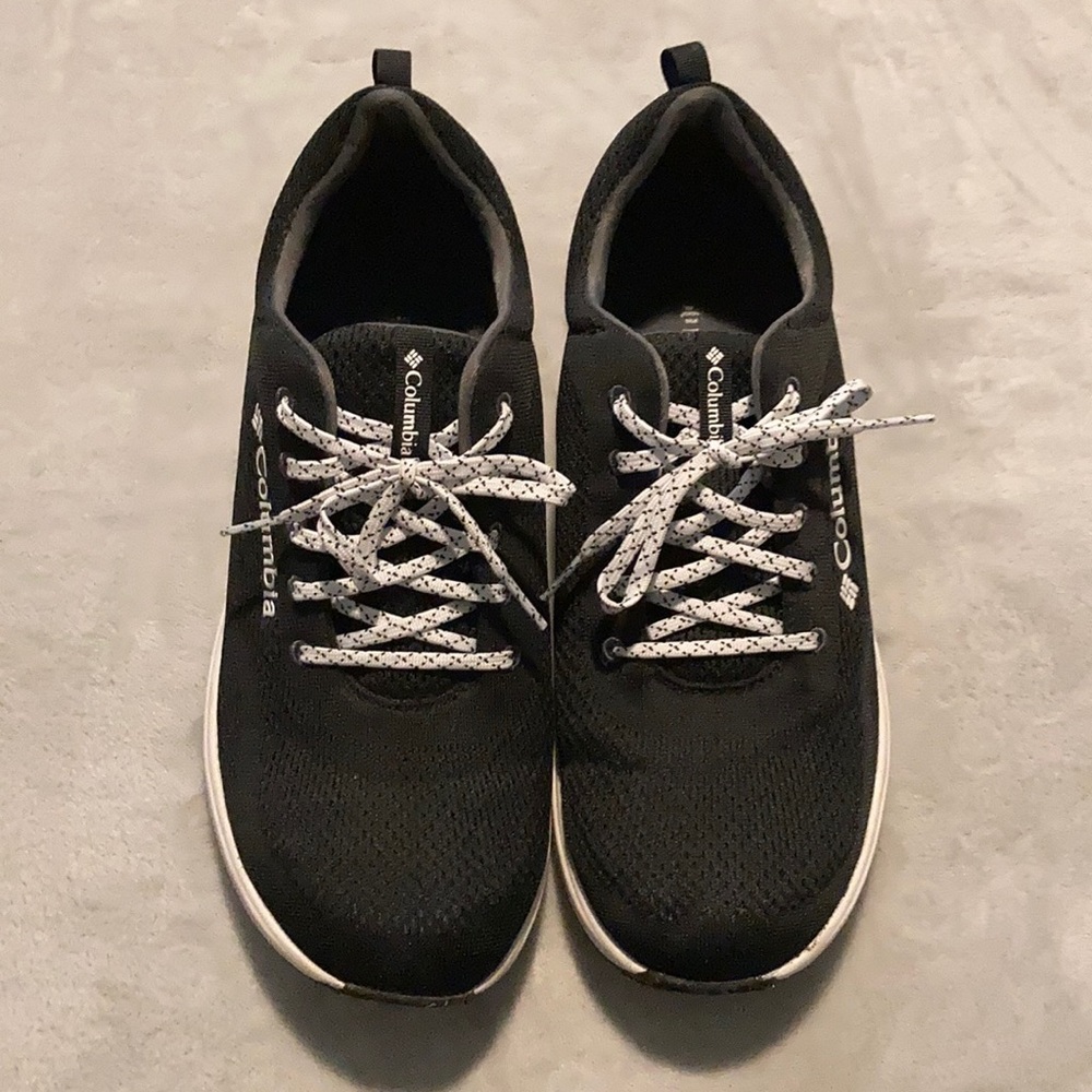 Columbia woman’s sneakers
